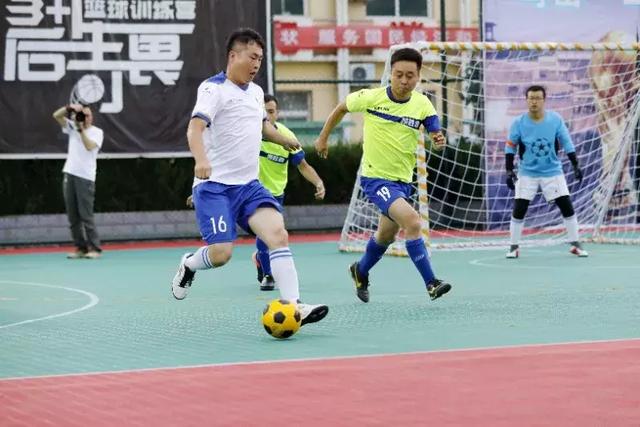 塔图姆33+12米切尔35分 绿军终结骑士15连胜