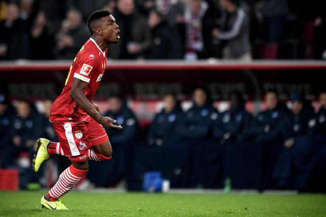 弗格26+10赵继伟11+10高诗岩12分 辽宁胜山东