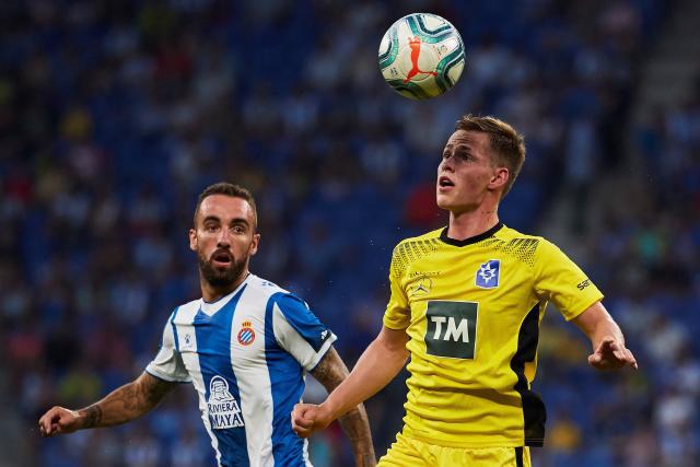 邹雨宸34+12北控胜江苏 王岚嵚21分同曦负深圳